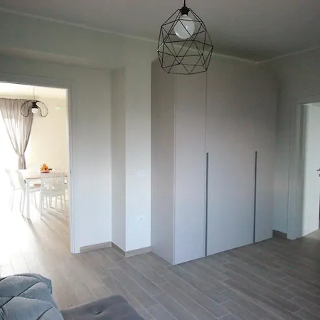 La Valle アパート