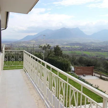 La Valle アパート *