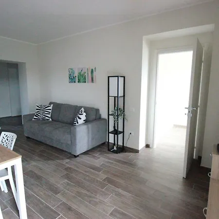 アパート La Valle